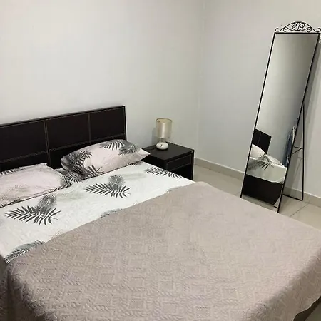 アパート Penthouse At 5 Min To Paceville