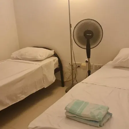 Penthouse At 5 Min To Paceville アパート